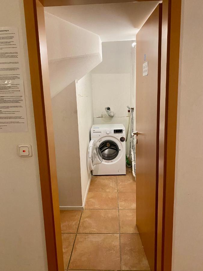 Komfortables Doppelzimmer In Kehl Goldscheuer - 1A Guesthouse Exterior photo