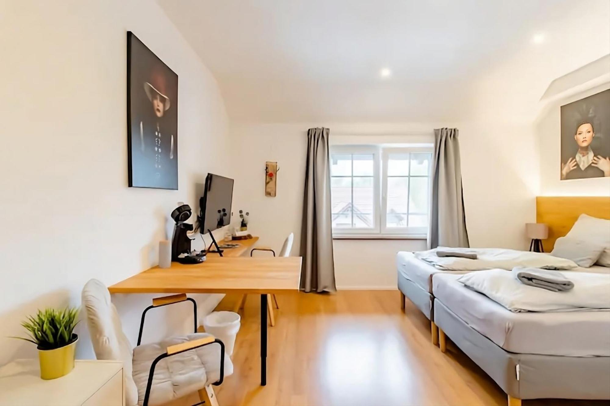 Komfortables Doppelzimmer In Kehl Goldscheuer - 1A Guesthouse Exterior photo